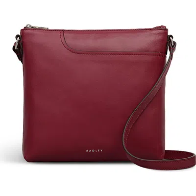 Radley Pockets Small Ziptop Crossbody Bag In Burgundy