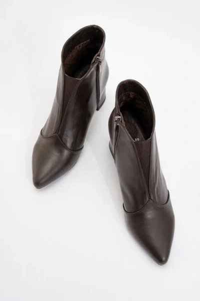 Forever & Always Shoes Finda Leather Block Heel Boot In Brown