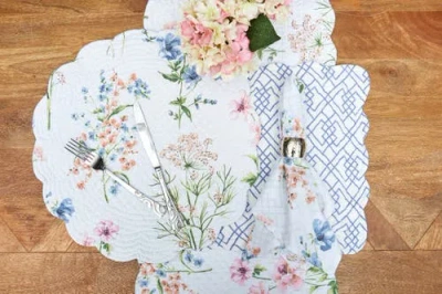 C & F Home C&f Home Cynthia Napkins Set Of 6 In Multi