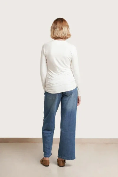 Nom Maternity Liv Long Sleeve Crew Neck Tee In White