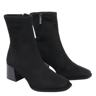 Steve Madden Boots In Black