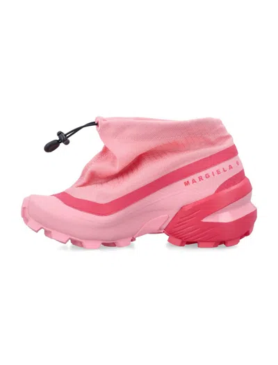 Mm6 Maison Margiela Mm6 X Salomon Low-cut In Pink