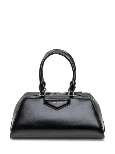 Givenchy Antigona Bag In Black