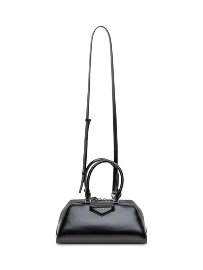 Givenchy Antigona Bag In Black