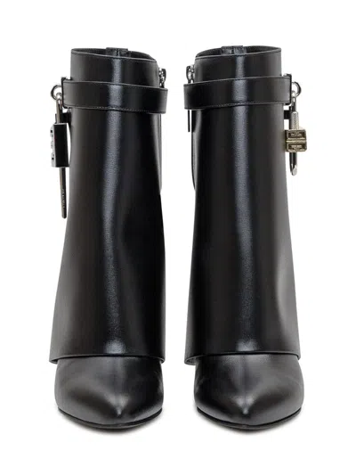 Givenchy Boots In Black