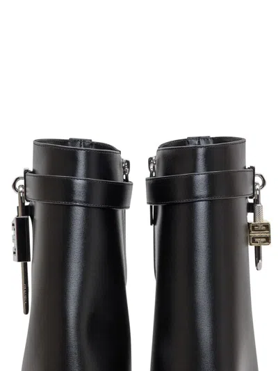 Givenchy Boots In Black