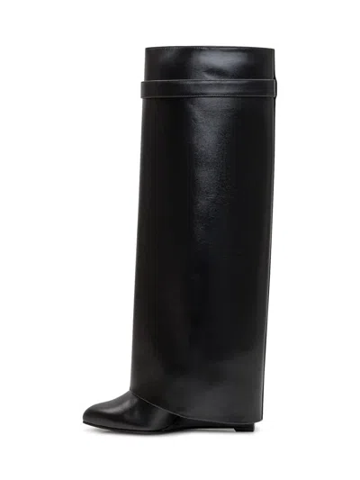 Givenchy Boots In Black