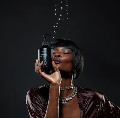 Heretic Dirty Vanilla Body Wash In Transparent