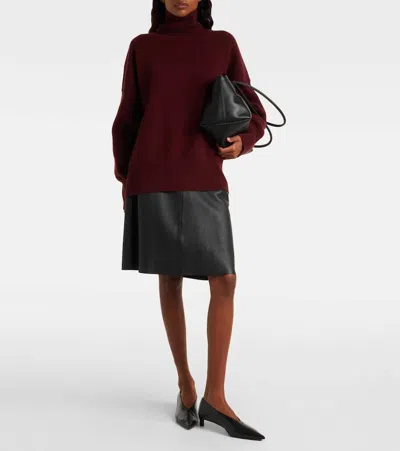 羊毛混纺高领毛衣