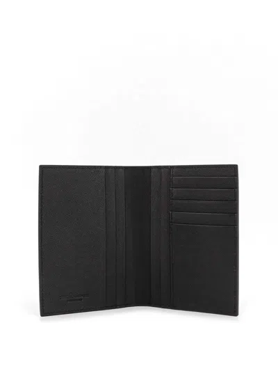 Kiton Leather Passport Holder In Black