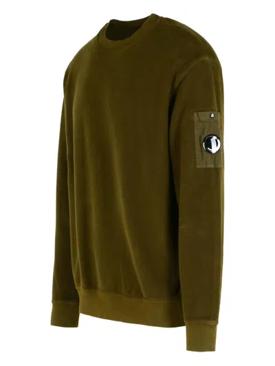 C.p. Company Sweatshirts Crew Neck In Brushed Emerized Diagonal Fleece Clothing In Green