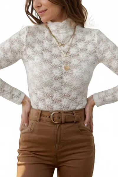 Umorger The Lacie High Neck Blouse In White In White