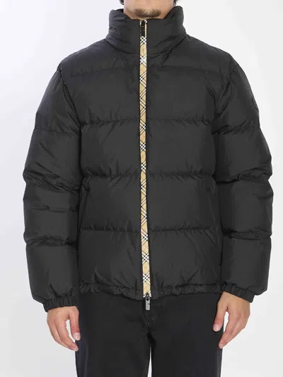 Burberry Snowdon Down Jacket With Check Profile In Black