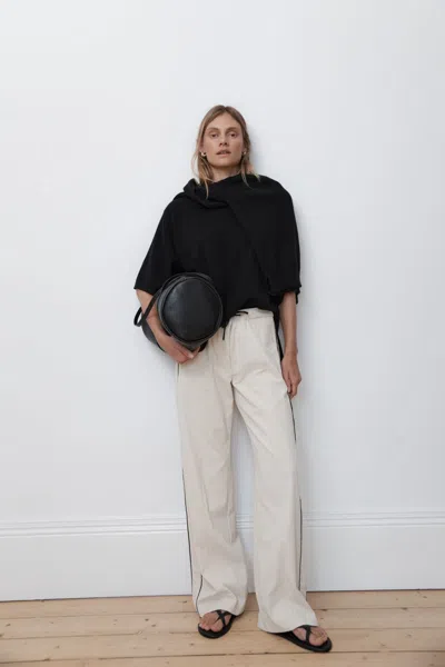 St Agni Cashmere Copain Tee In Black