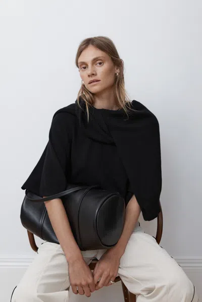 St Agni Cashmere Copain Tee In Black