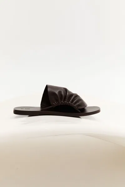 St Agni Gathered Slides In Brown