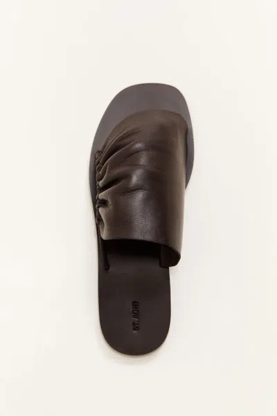 St Agni Gathered Slides In Brown