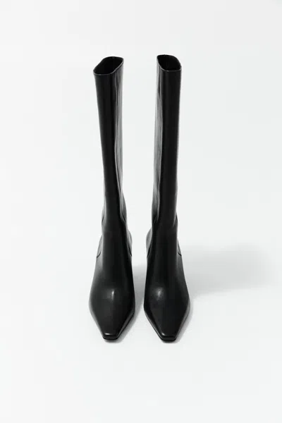 St Agni High Boot In Black