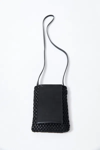 St Agni Lattice Contrast Sling Pouch In Black
