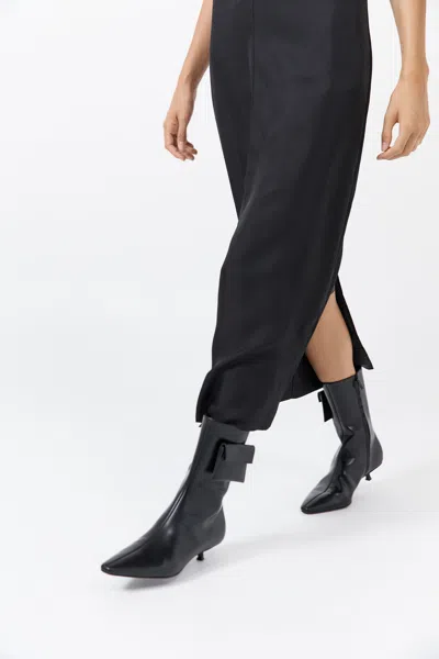 St Agni Petit Pouch Boot In Black