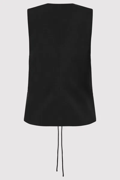 St Agni Rouleau Vest In Black