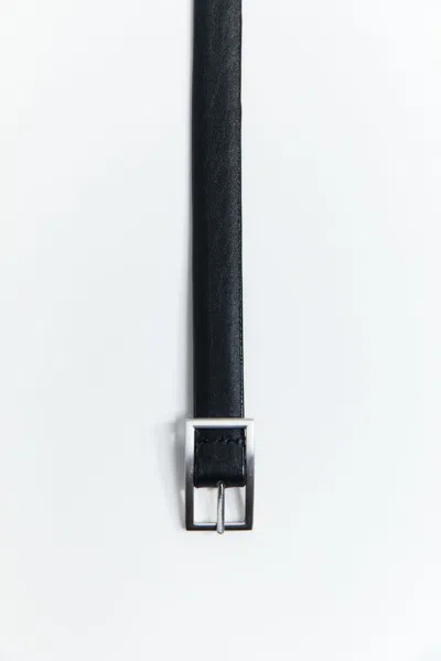 St Agni Slim Belt In Black