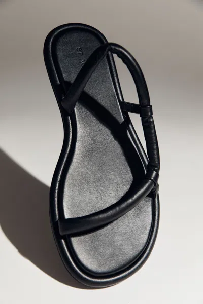 St Agni Soft Loop Slide In Black