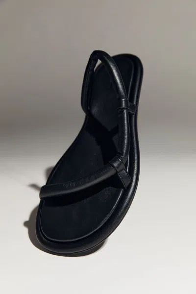 St Agni Soft Loop Slide In Black