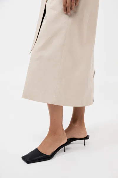 St Agni Soft Square Toe Heel In Black