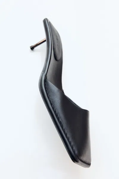 St Agni Soft Square Toe Heel In Black