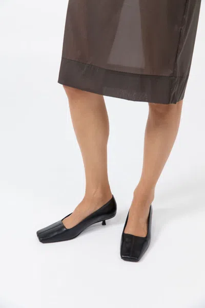 St Agni Square Toe Pump In Black