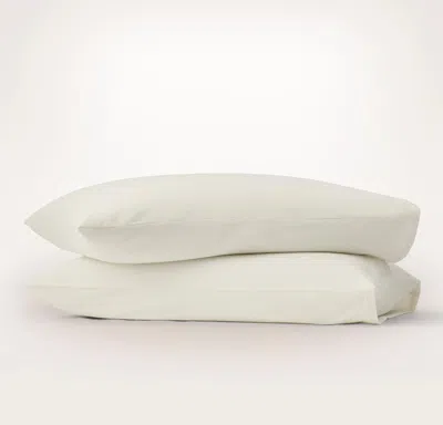 Boll & Branch Flannel Pillowcase Set In White