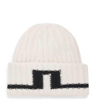 J. Lindeberg Wool Oversized Enso Beanie In White