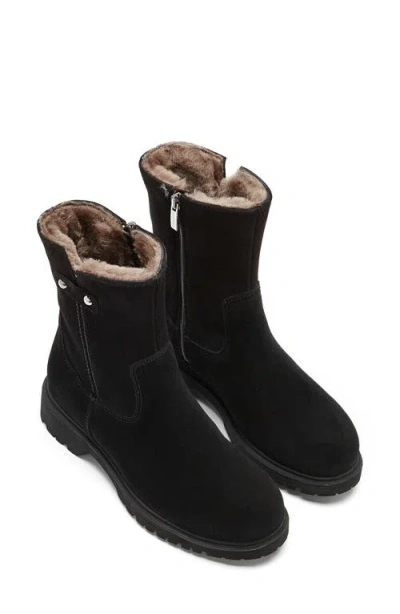 La Canadienne Hunter Genuine Shearling Lined Waterproof Boot In Black