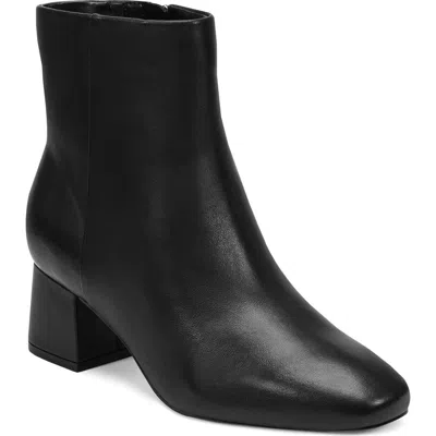 Rockport Oaklei Boot In Black