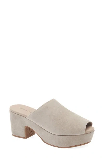Chocolat Blu Platform Slide Sandal In Neutral