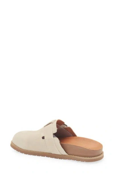 Chocolat Blu Yuko Clog In Brown