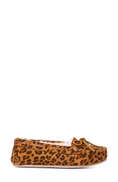 Minnetonka Cally Slipper In Animal Print