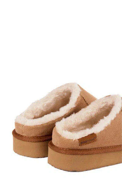 Minnetonka Coze Around Faux Fur Clog Slipper In Brown