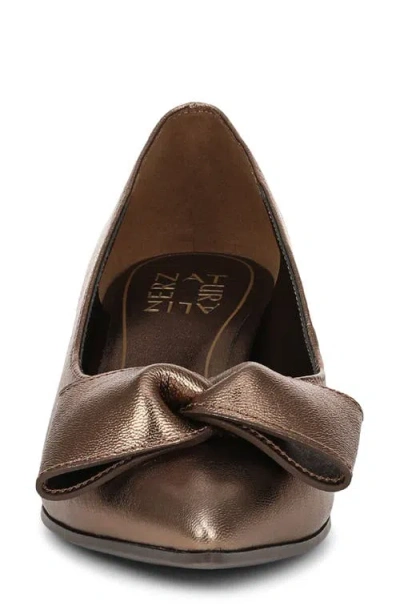 Naturalizer Mavis Mid-heel Pumps In Gold