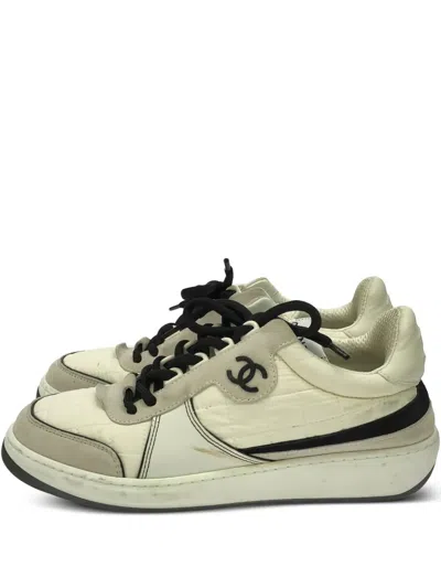 Pre-owned Chanel Quilted Leather Sneakers In White