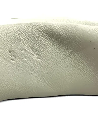 Pre-owned Hermes 皮质系带运动鞋 In White