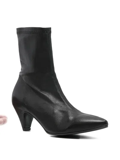 皮质尖头及踝靴