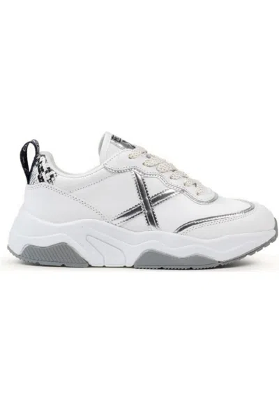 Munich Wave 179 Sneakers In White