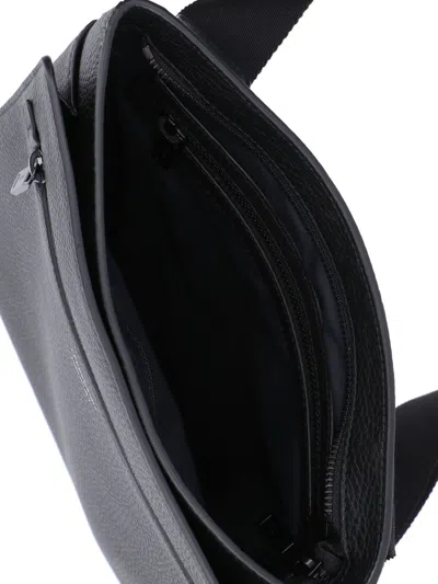 Ferragamo Logo Shoulder Bag In Black