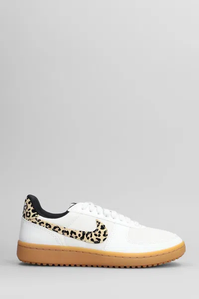 Nike Field General Se Sneakers In White Leather And Fabric In White