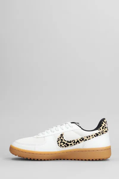 Nike Field General Se Sneakers In White Leather And Fabric In White
