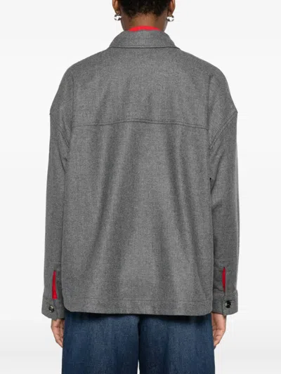 扣角领口袋夹克