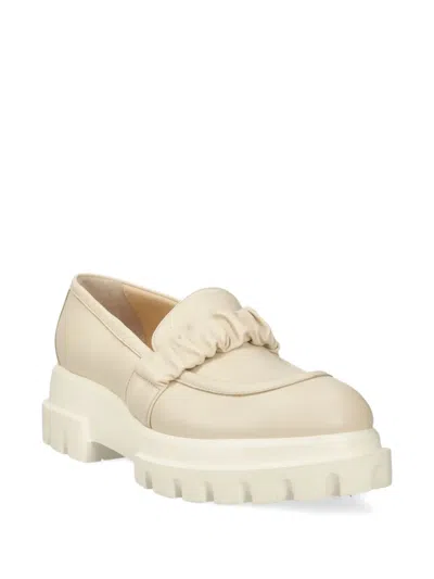 Agl Attilio Giusti Leombruni Cream Moccasin With Rubber Sole In Neutral