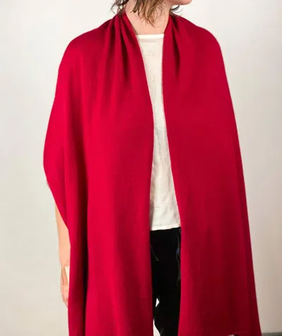 Dolma Cashmere Wrap In Cherry In Red